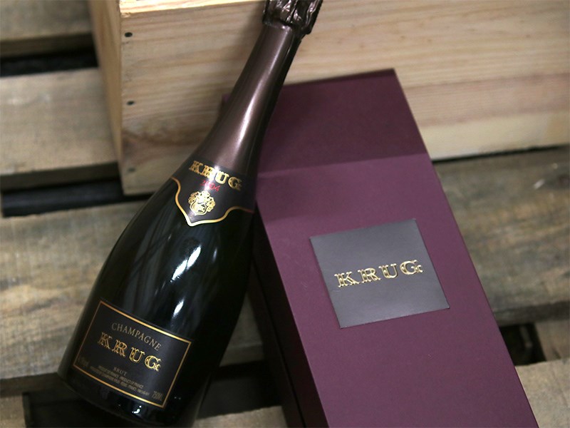 Invest en the world's best champagne