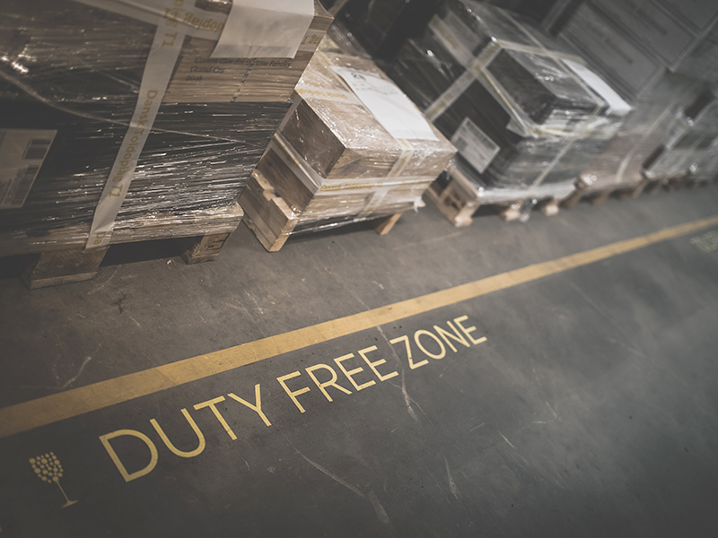 Purchase of wine exclusive of VAT