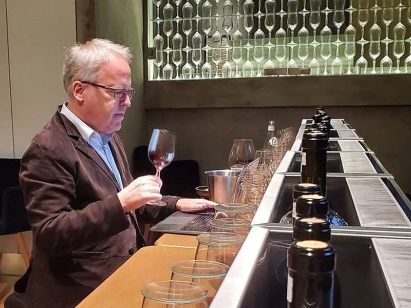 James Suckling at 2019 En Primeur