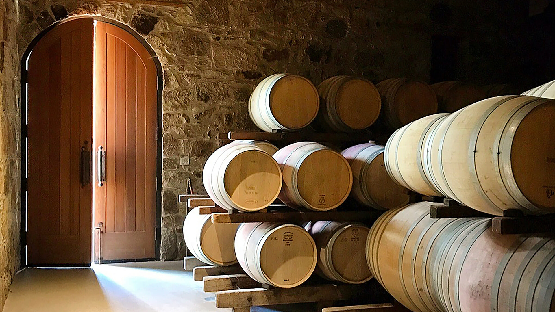 barrels, storing wine