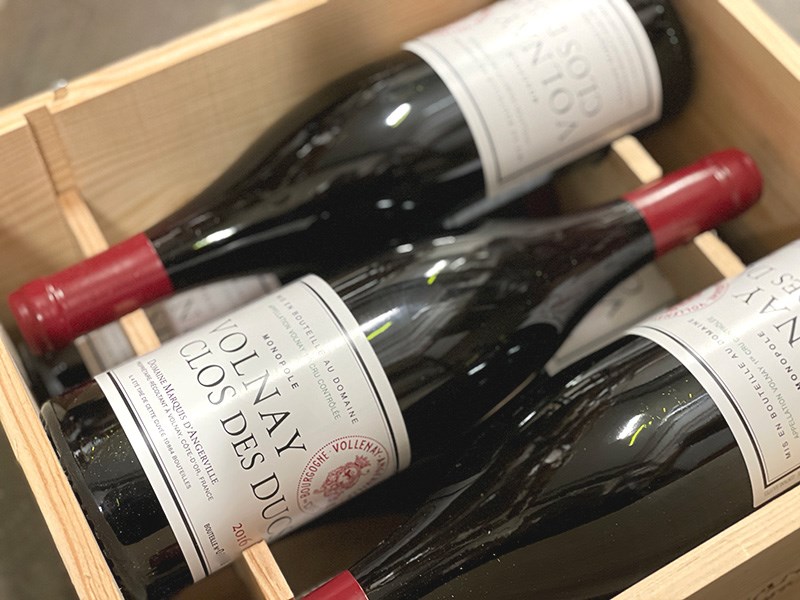 Clos des Ducs delivered in exclusive wooden cases of 6 - OWC6