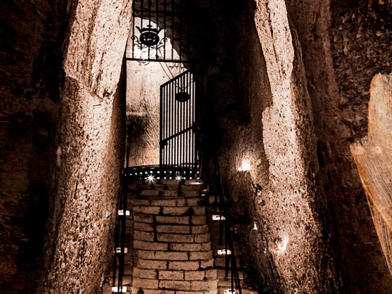 The wine cellar in Reims